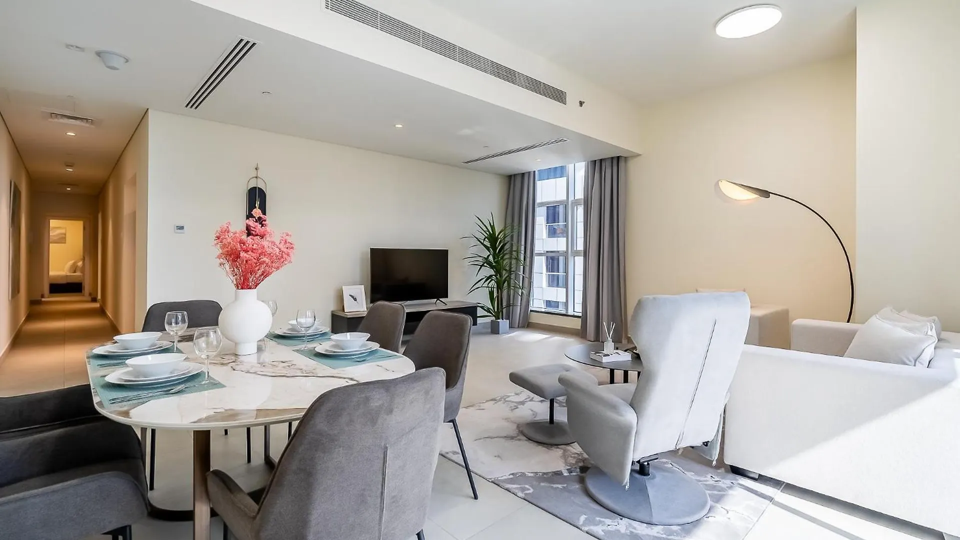 Spacious Apartment With Maid Room In Dubai Marina I Marina Arcade